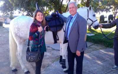 El complejo residencial Betsaida cuenta desde hoy con una montura adaptada para los residentes sin control del tronco esquelético