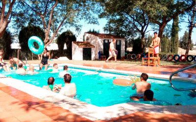 EL COMPLEJO RESIDENCIAL INAUGURA SU TALLER DE PISCINA DE VERANO